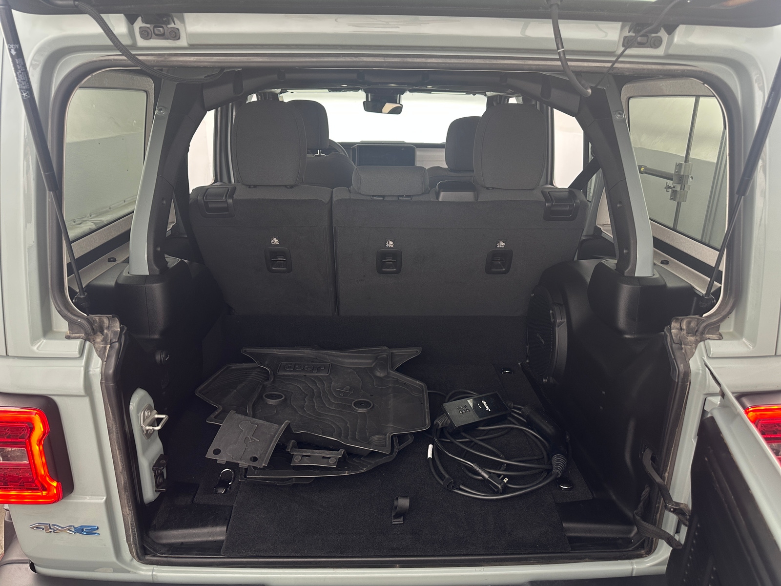 Thumbnail: 2024 Jeep Wrangler - 7