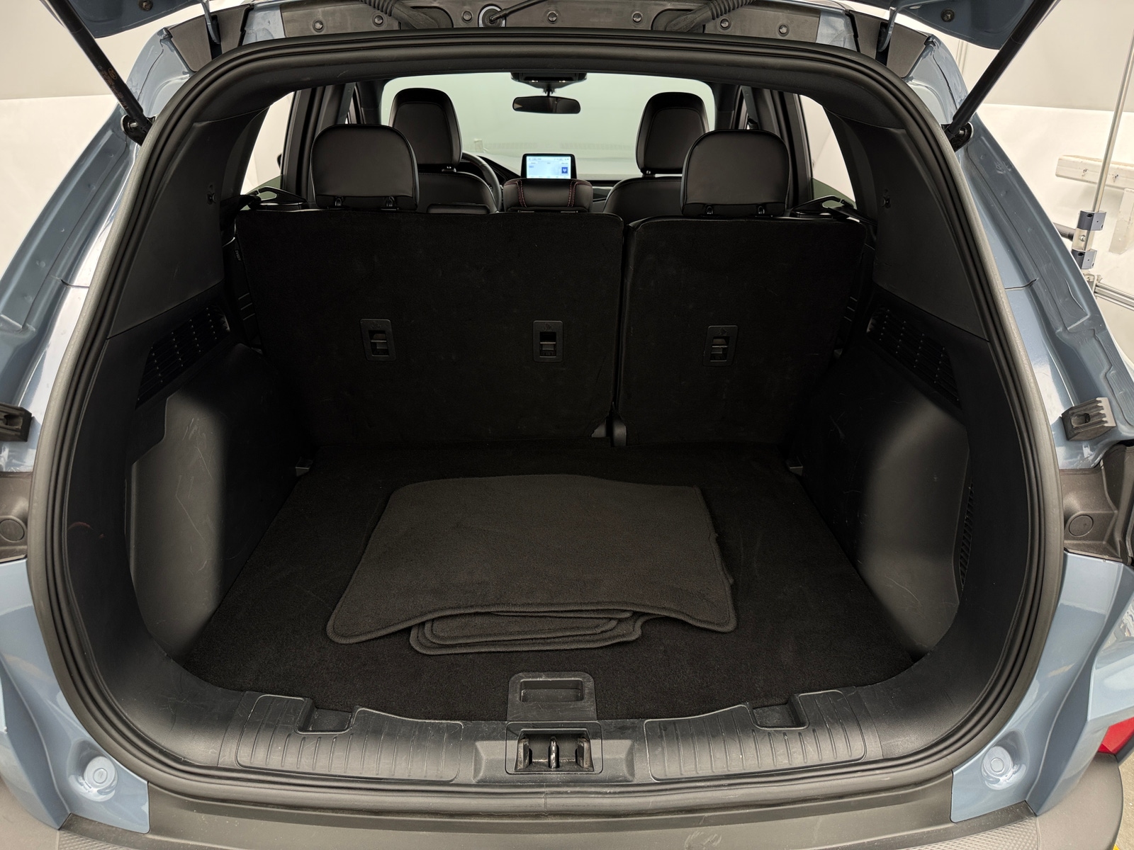 Thumbnail: 2025 Ford Escape - 7