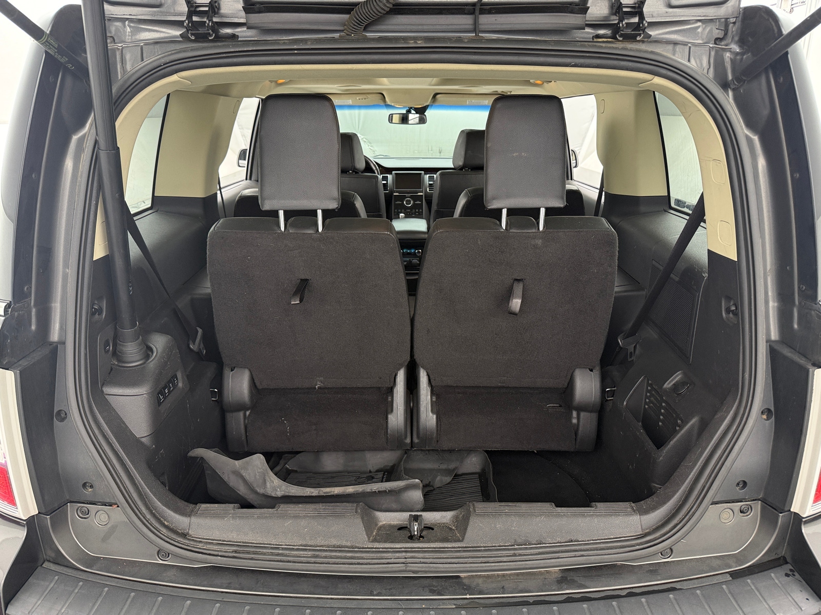 Thumbnail: 2019 Ford Flex - 6