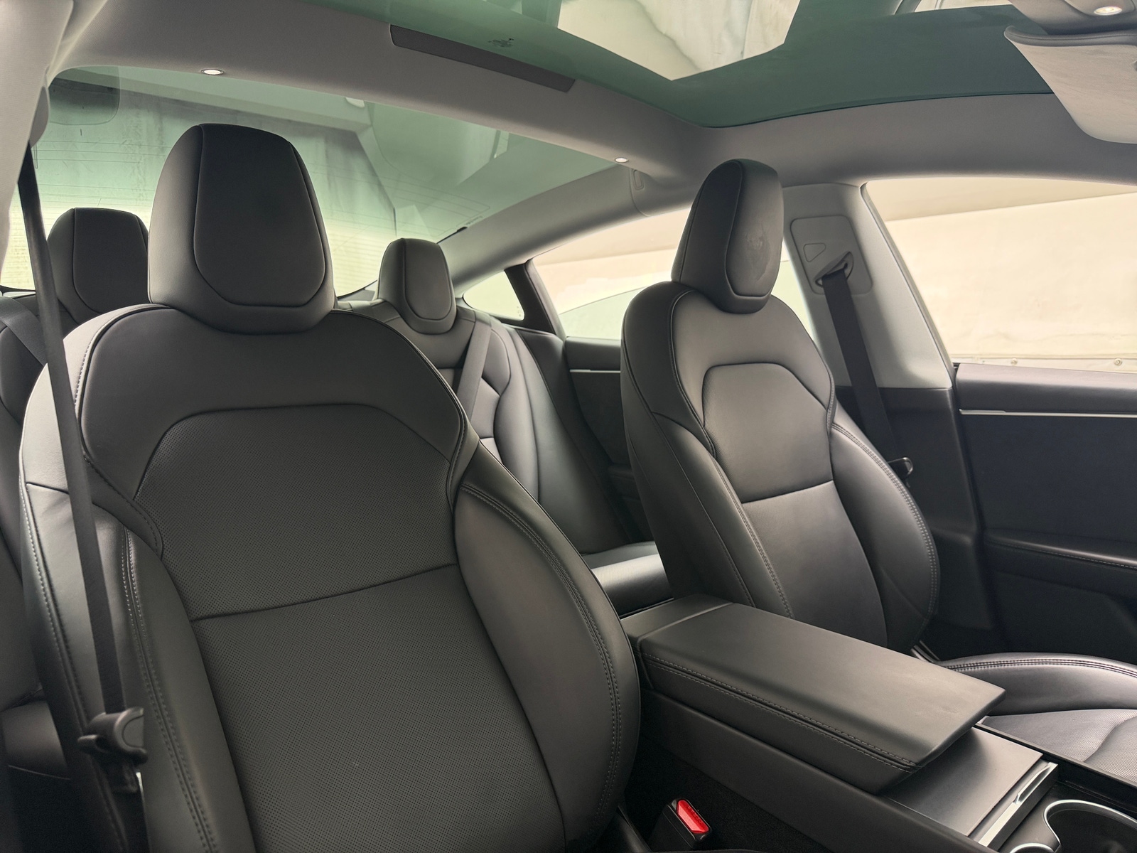 Thumbnail: 2025 Tesla Model 3 - 2