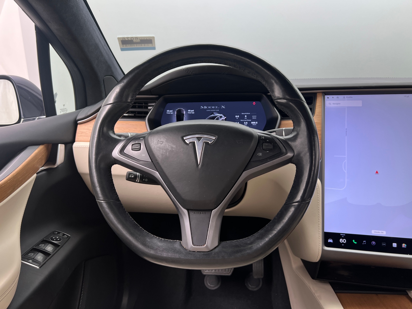 Thumbnail: 2020 Tesla Model X - 4