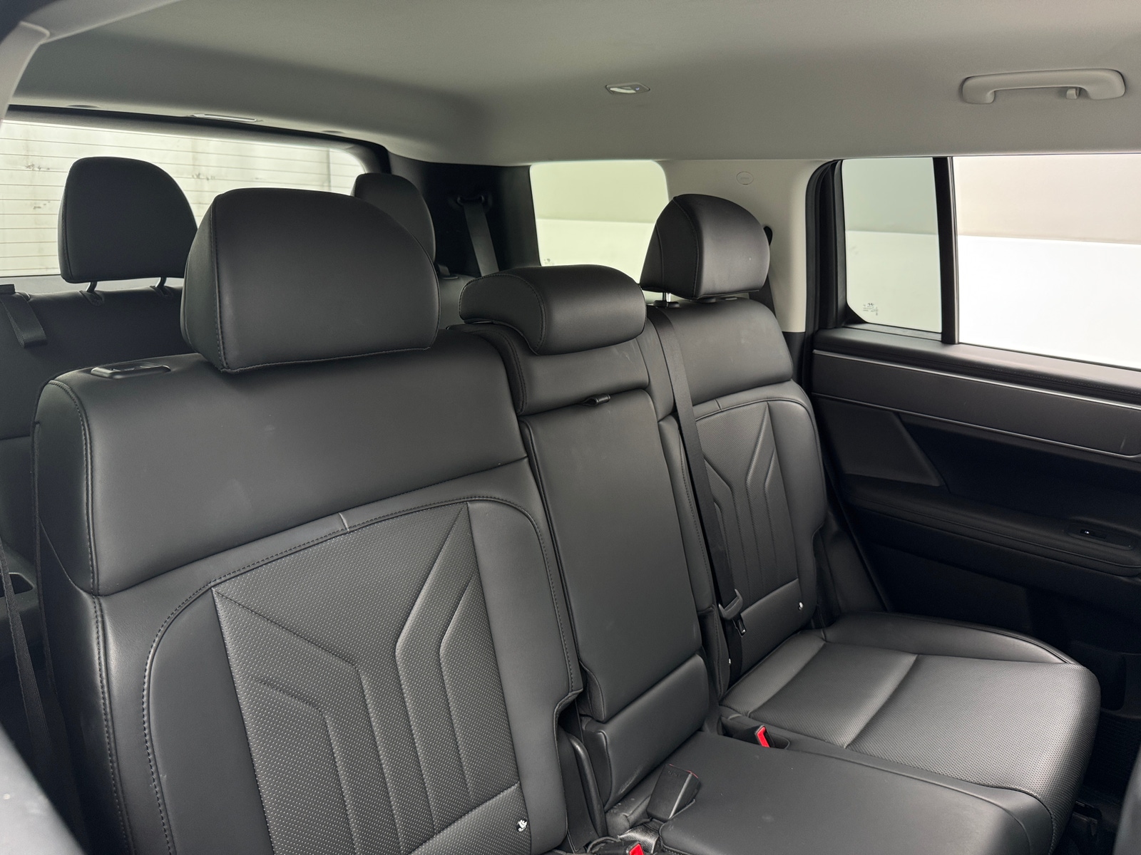 Thumbnail: 2025 Hyundai Santa Fe - 5