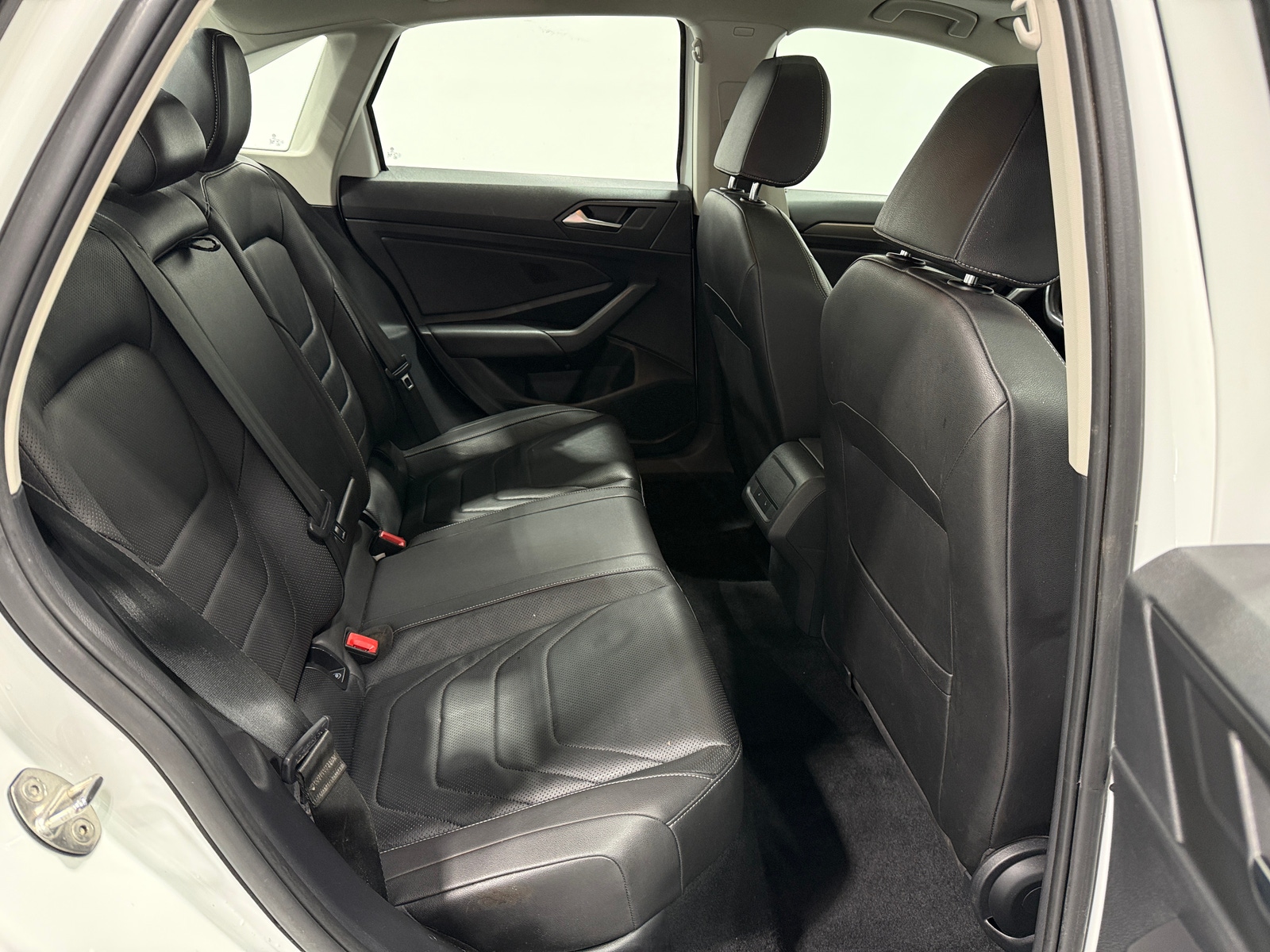 Thumbnail: 2019 Volkswagen Jetta - 6