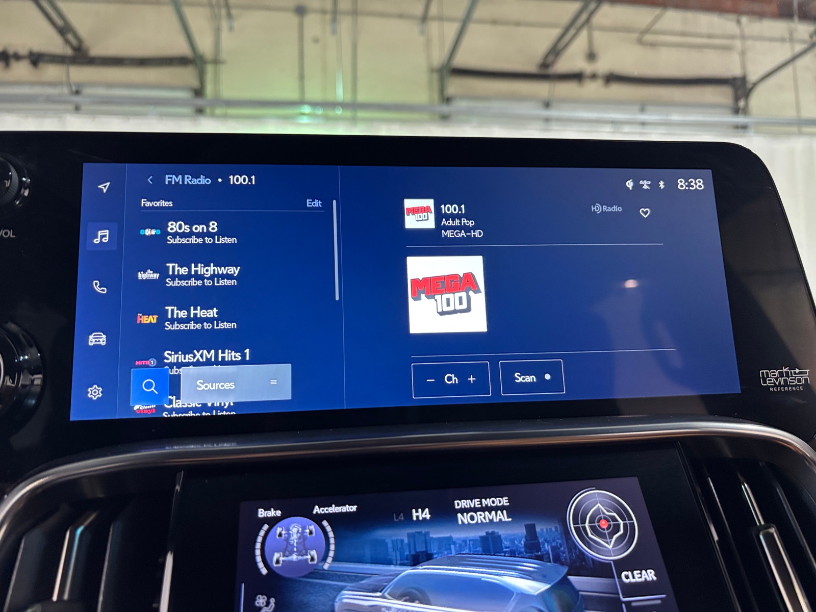 Thumbnail: 2024 Lexus LX - 3