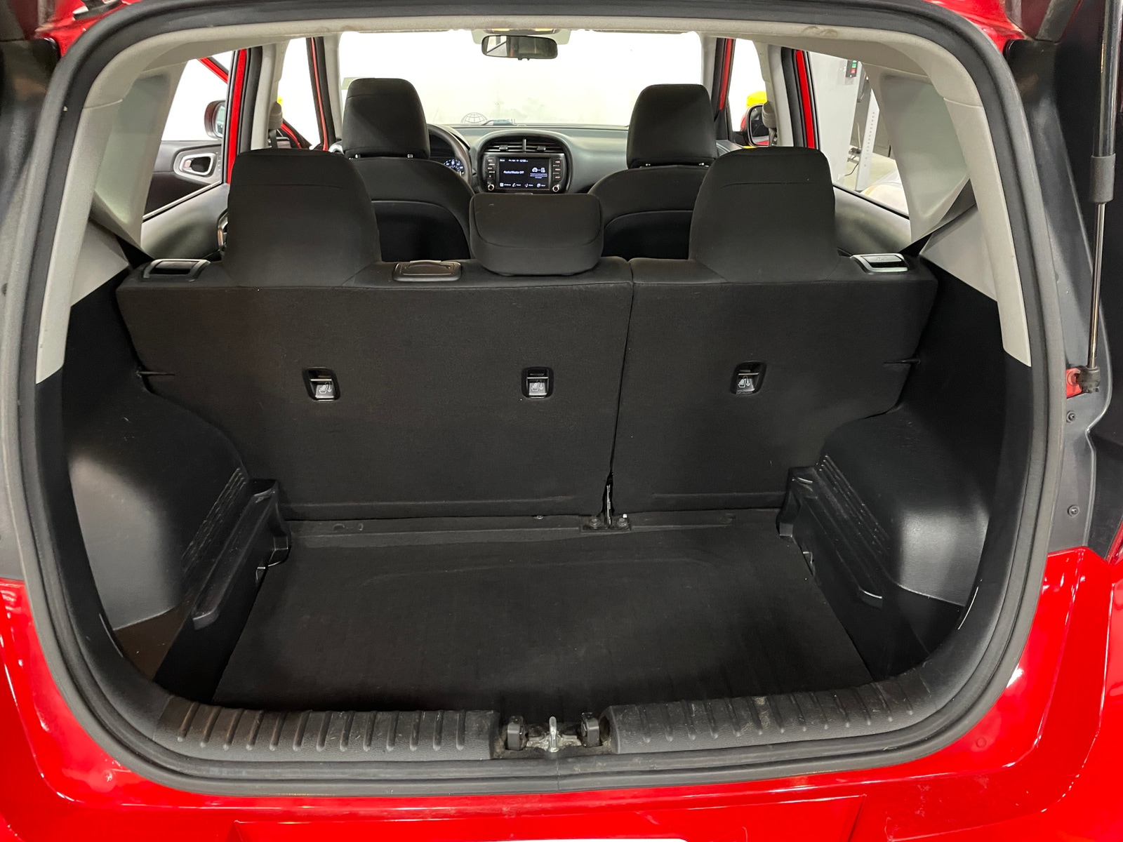 Thumbnail: 2022 Kia Soul - 7