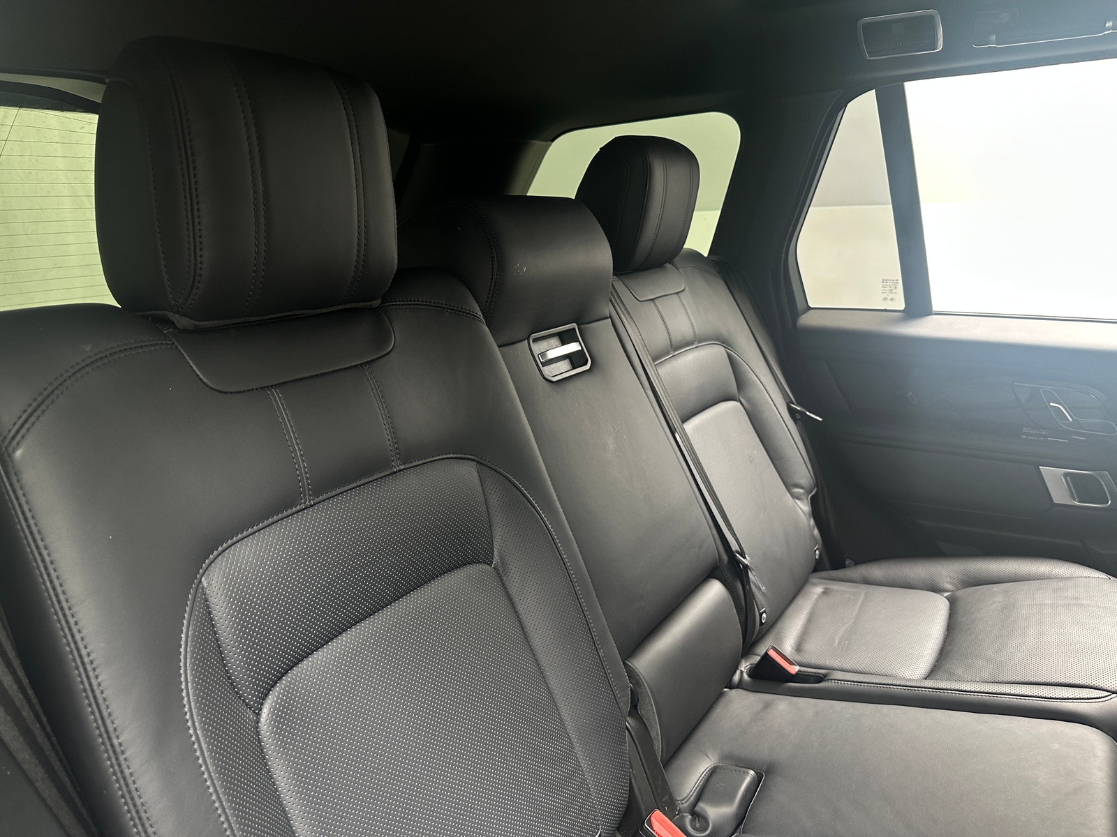 Thumbnail: 2020 Land Rover Range Rover - 5