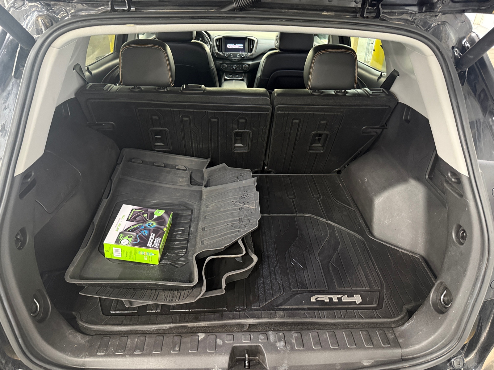 Thumbnail: 2022 GMC Terrain - 6