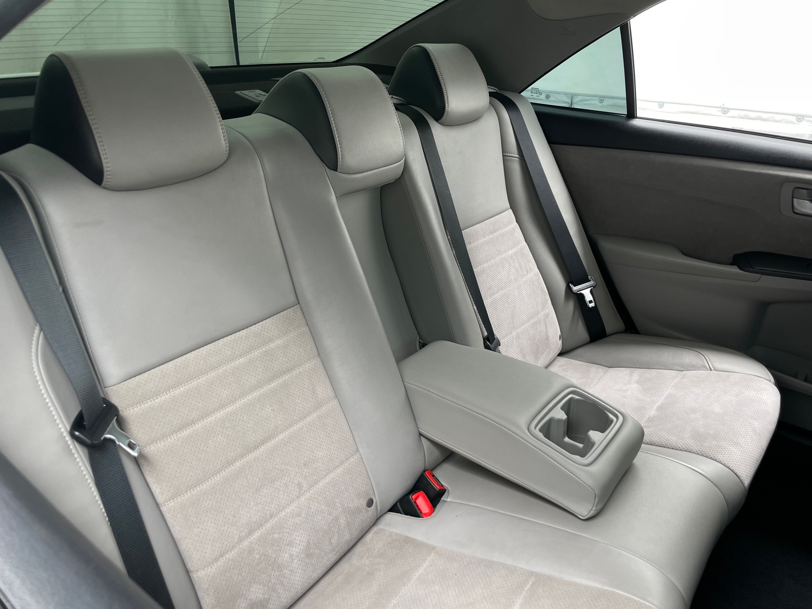 Thumbnail: 2015 Toyota Camry - 6