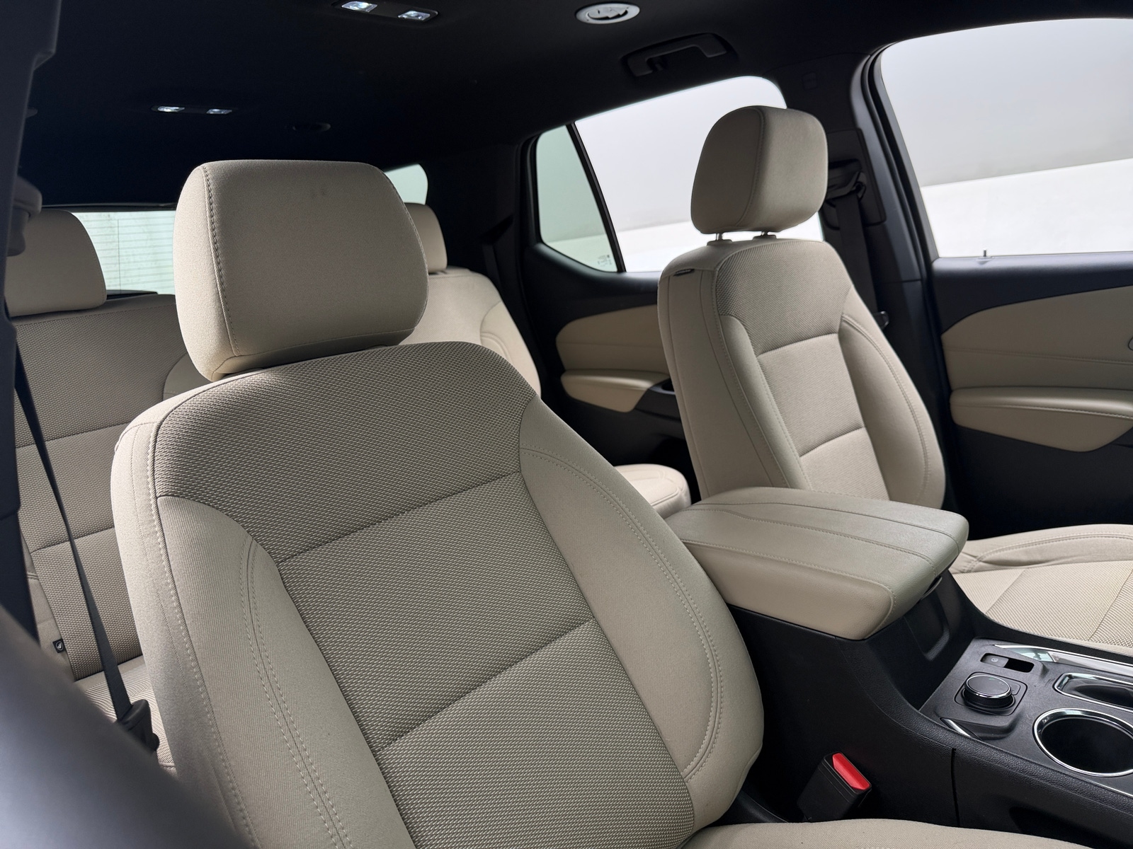 Thumbnail: 2023 Chevrolet Traverse - 2