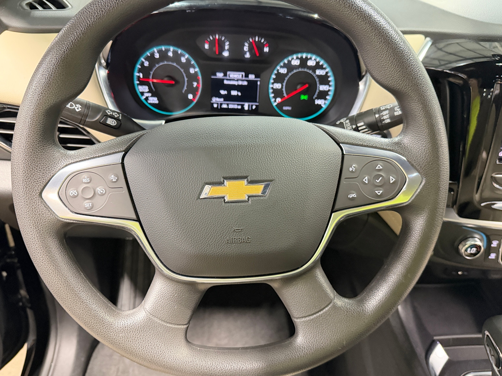 Thumbnail: 2023 Chevrolet Traverse - 5