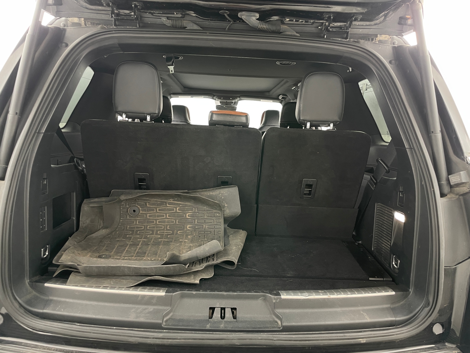 Thumbnail: 2020 Lincoln Navigator - 6