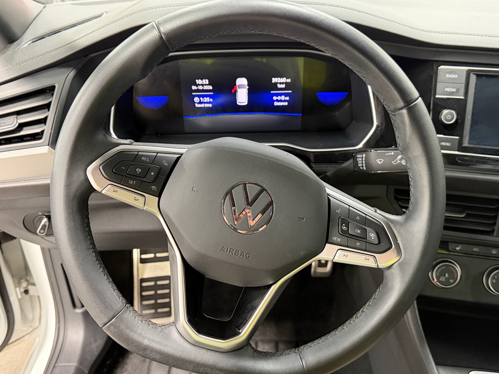 Thumbnail: 2024 Volkswagen Jetta - 5