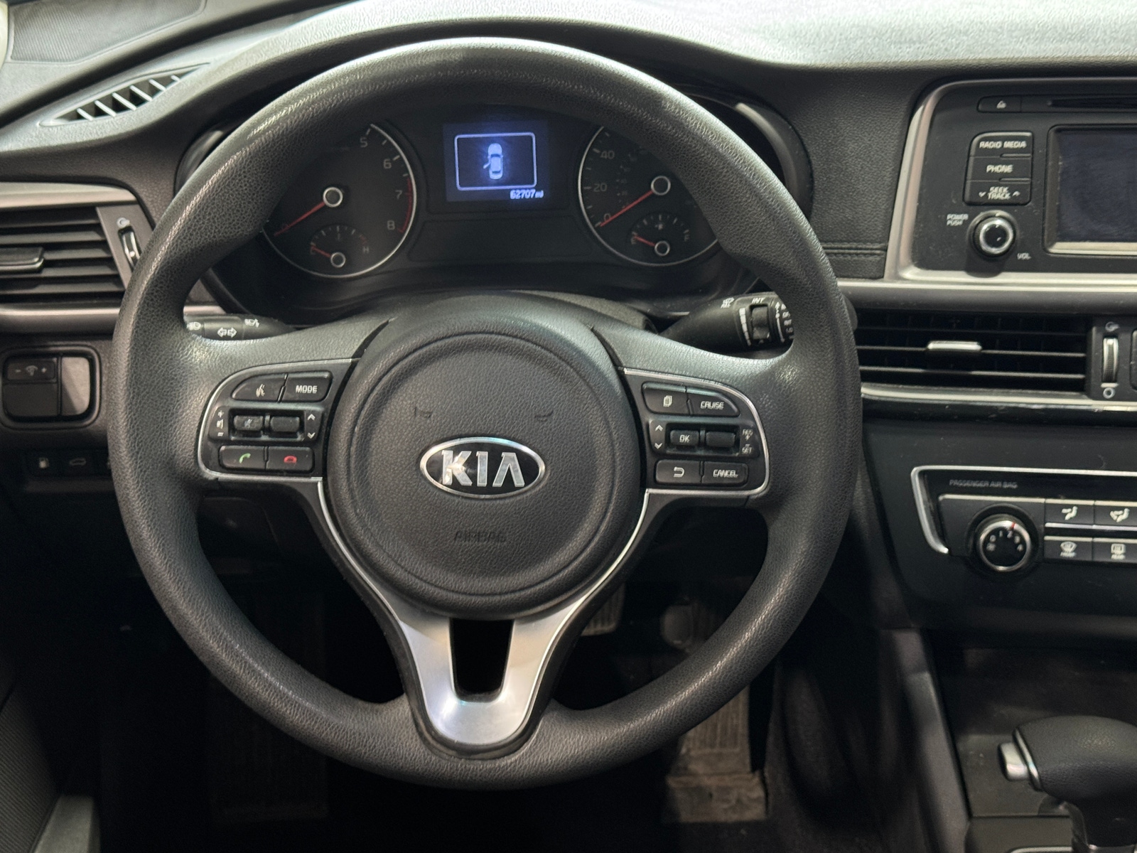 Thumbnail: 2017 Kia Optima - 5