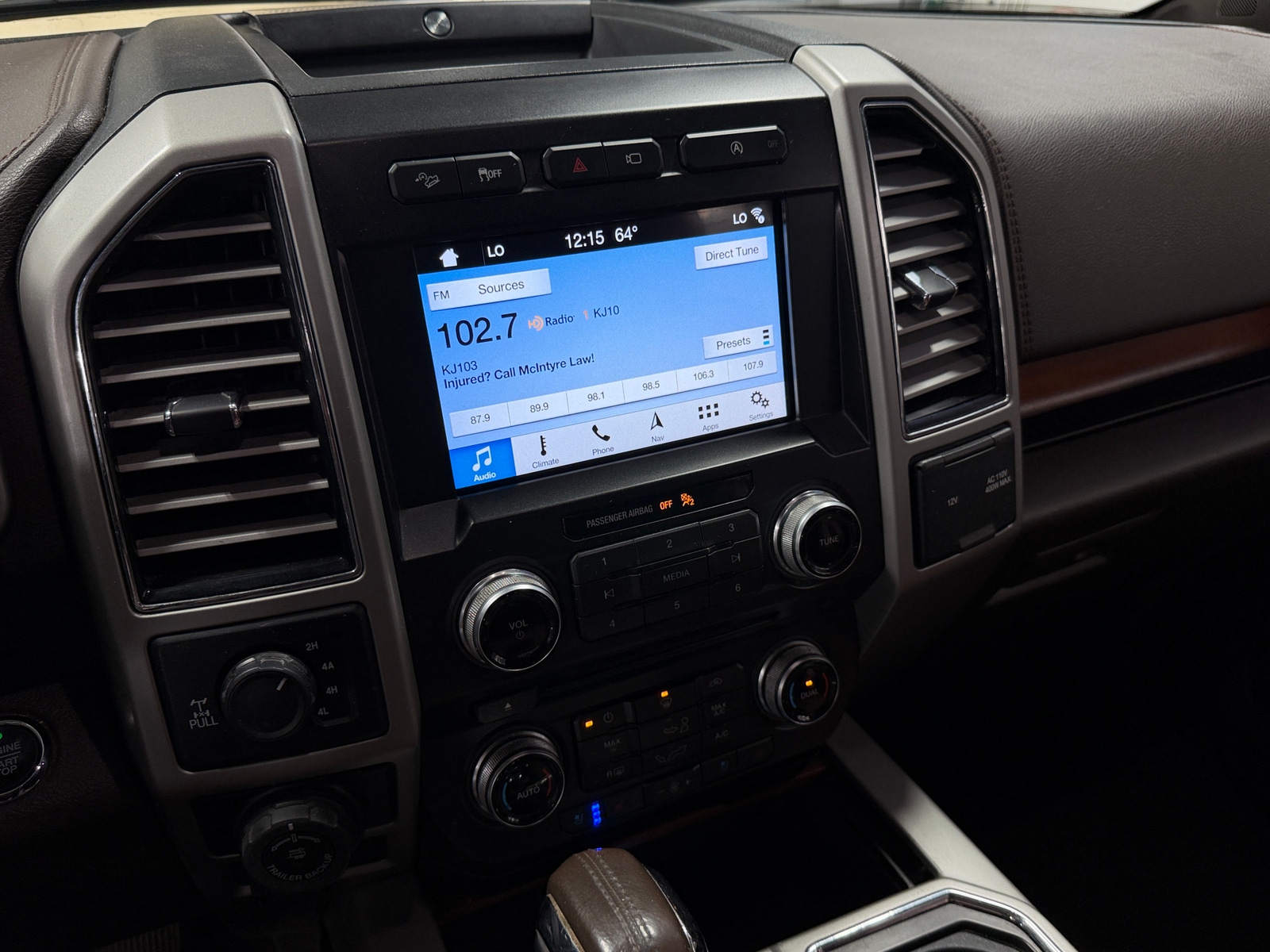 Thumbnail: 2018 Ford Econoline - 3