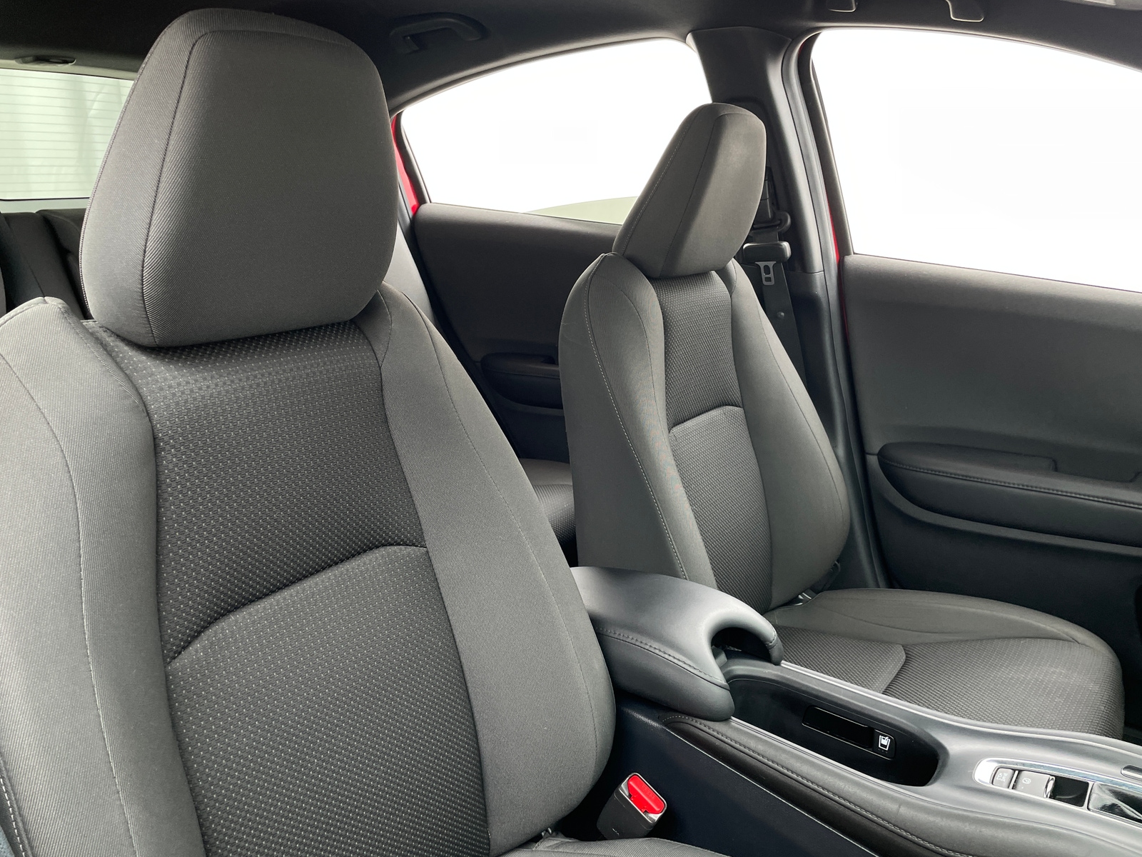 Thumbnail: 2022 Honda HR-V - 2