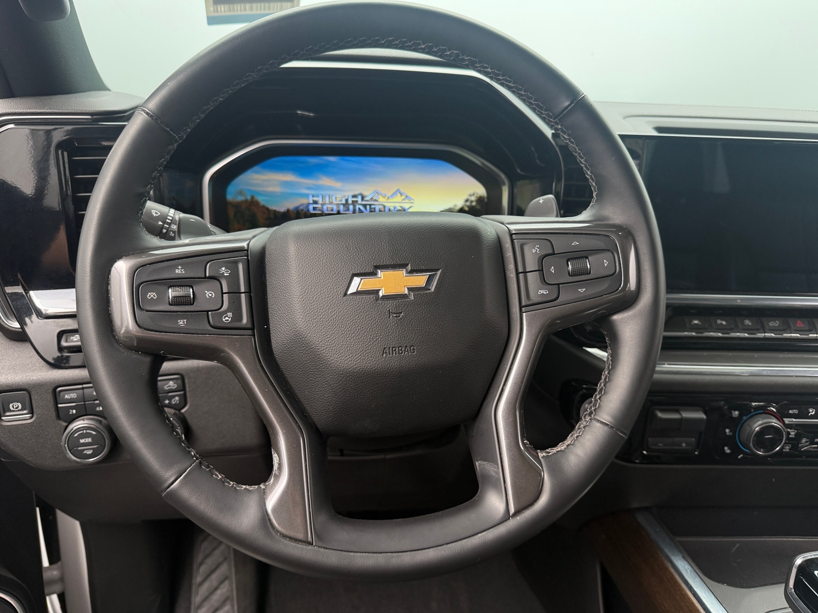 Thumbnail: 2024 Chevrolet Silverado 1500 - 4