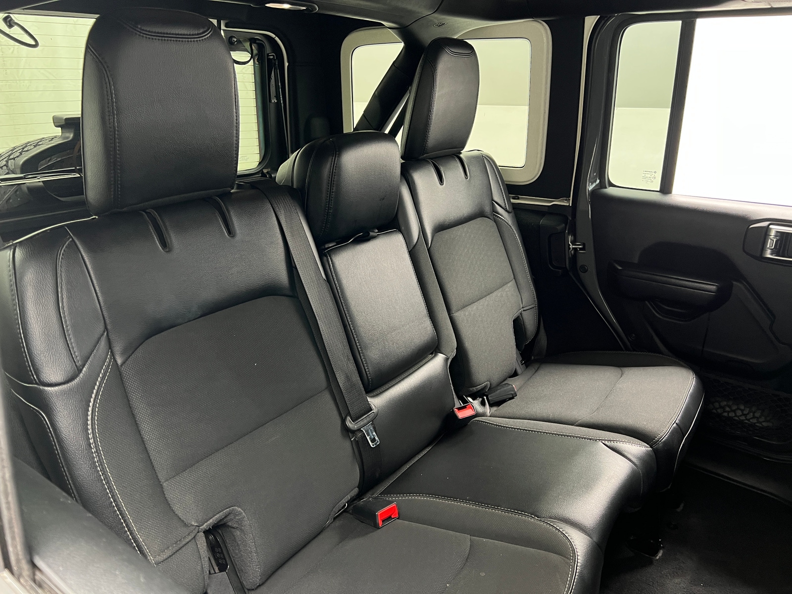 Thumbnail: 2020 Jeep Wrangler - 5