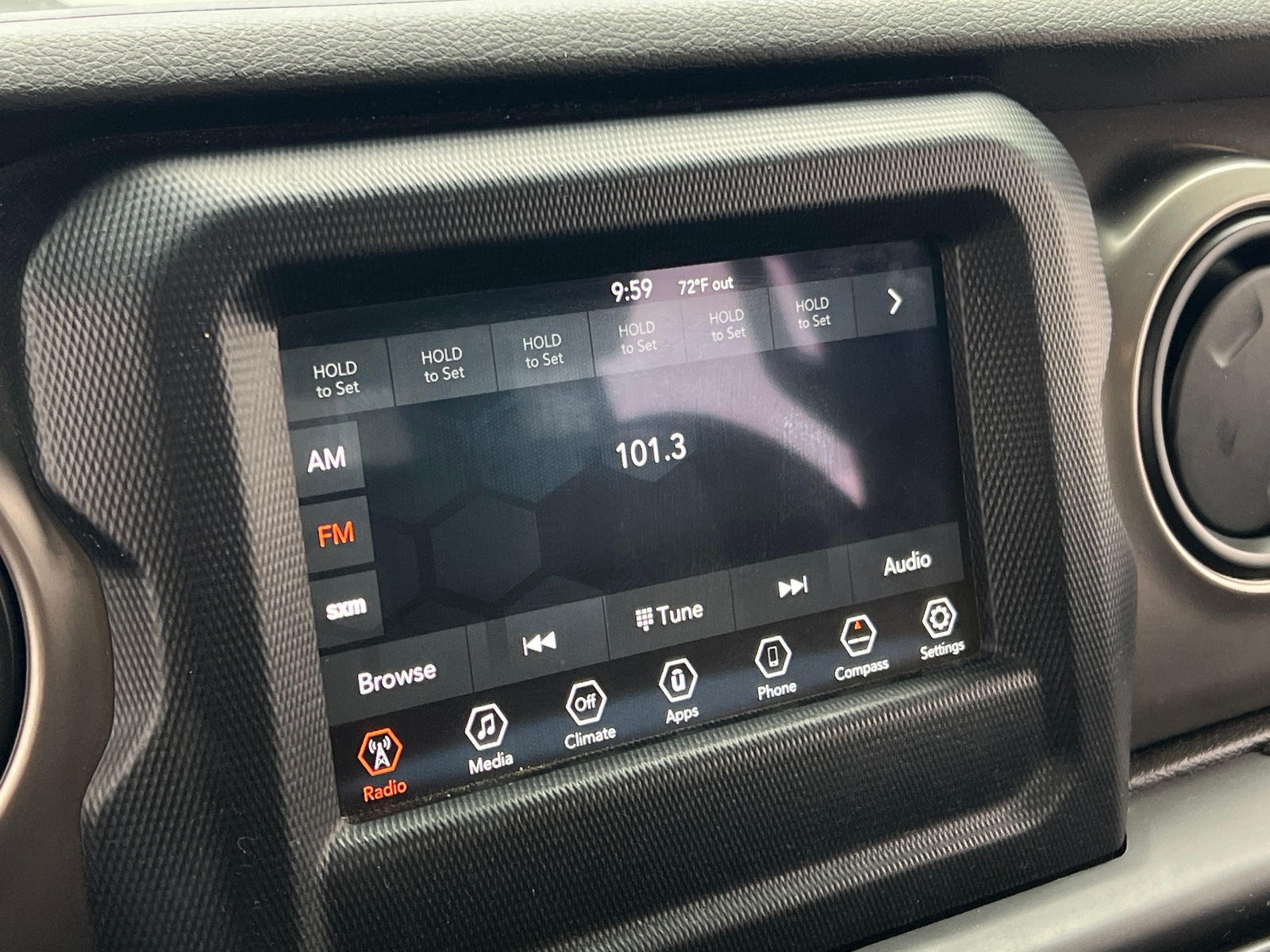 Thumbnail: 2020 Jeep Wrangler - 3