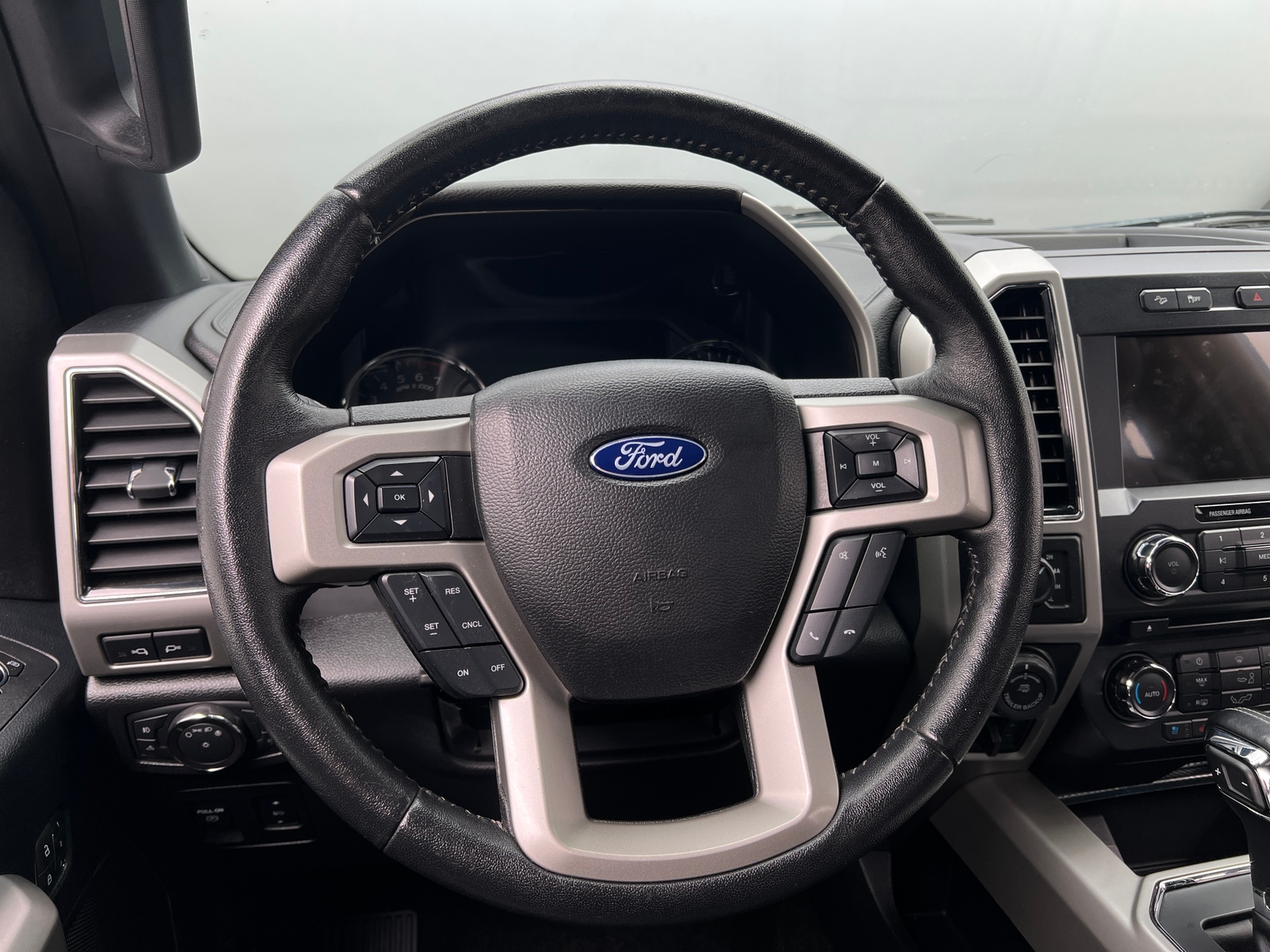 Thumbnail: 2018 Ford Econoline - 4