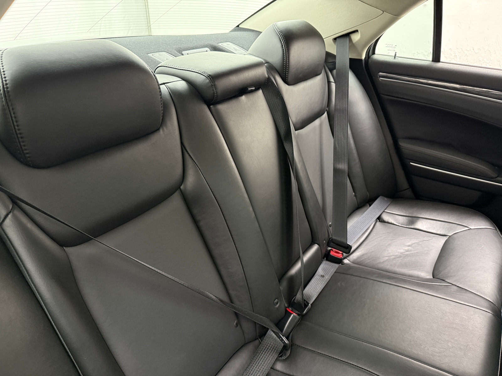 Thumbnail: 2019 Chrysler 300 - 5