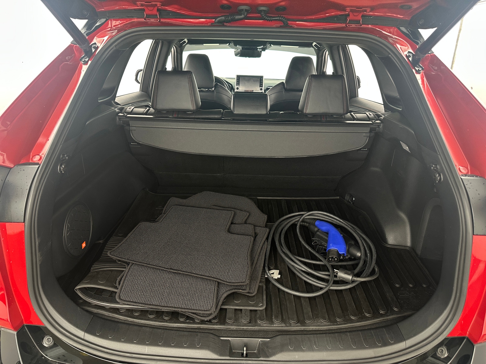 Thumbnail: 2021 Toyota RAV4 - 6