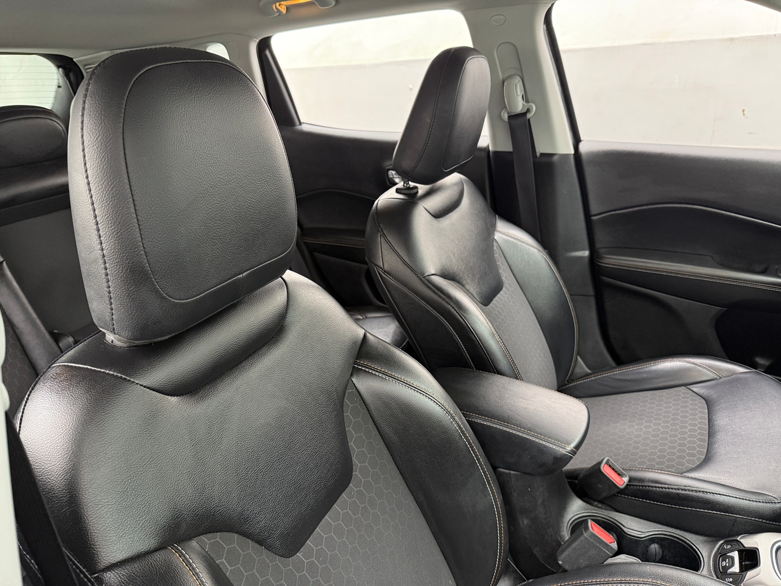 Thumbnail: 2017 Jeep Compass - 2