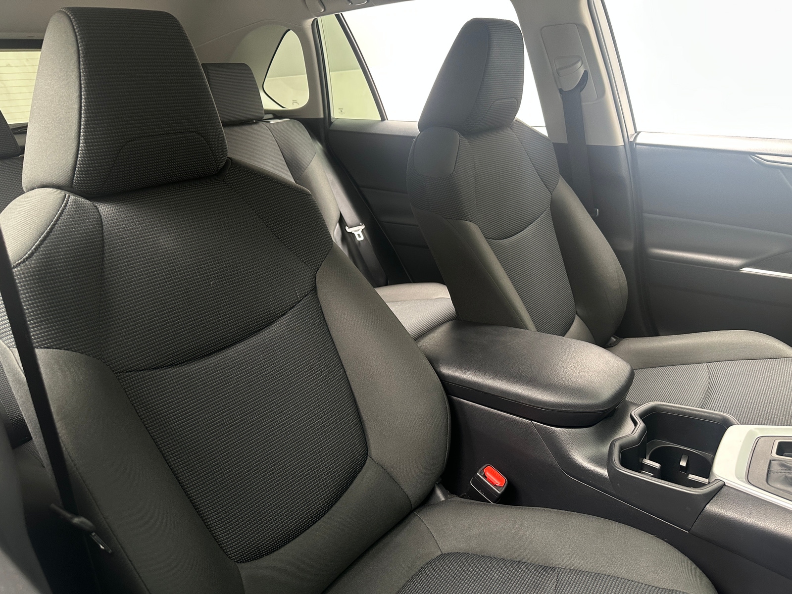 Thumbnail: 2025 Toyota RAV4 - 2