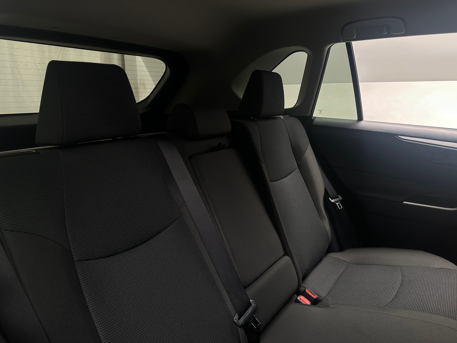 Thumbnail: 2025 Toyota RAV4 - 6