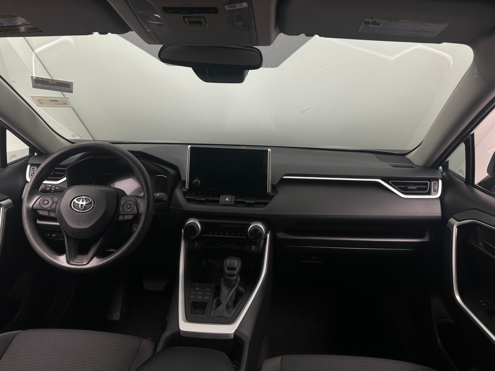 Thumbnail: 2025 Toyota RAV4 - 3