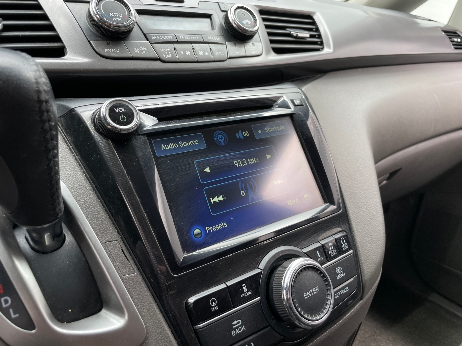 Thumbnail: 2014 Honda Odyssey - 3