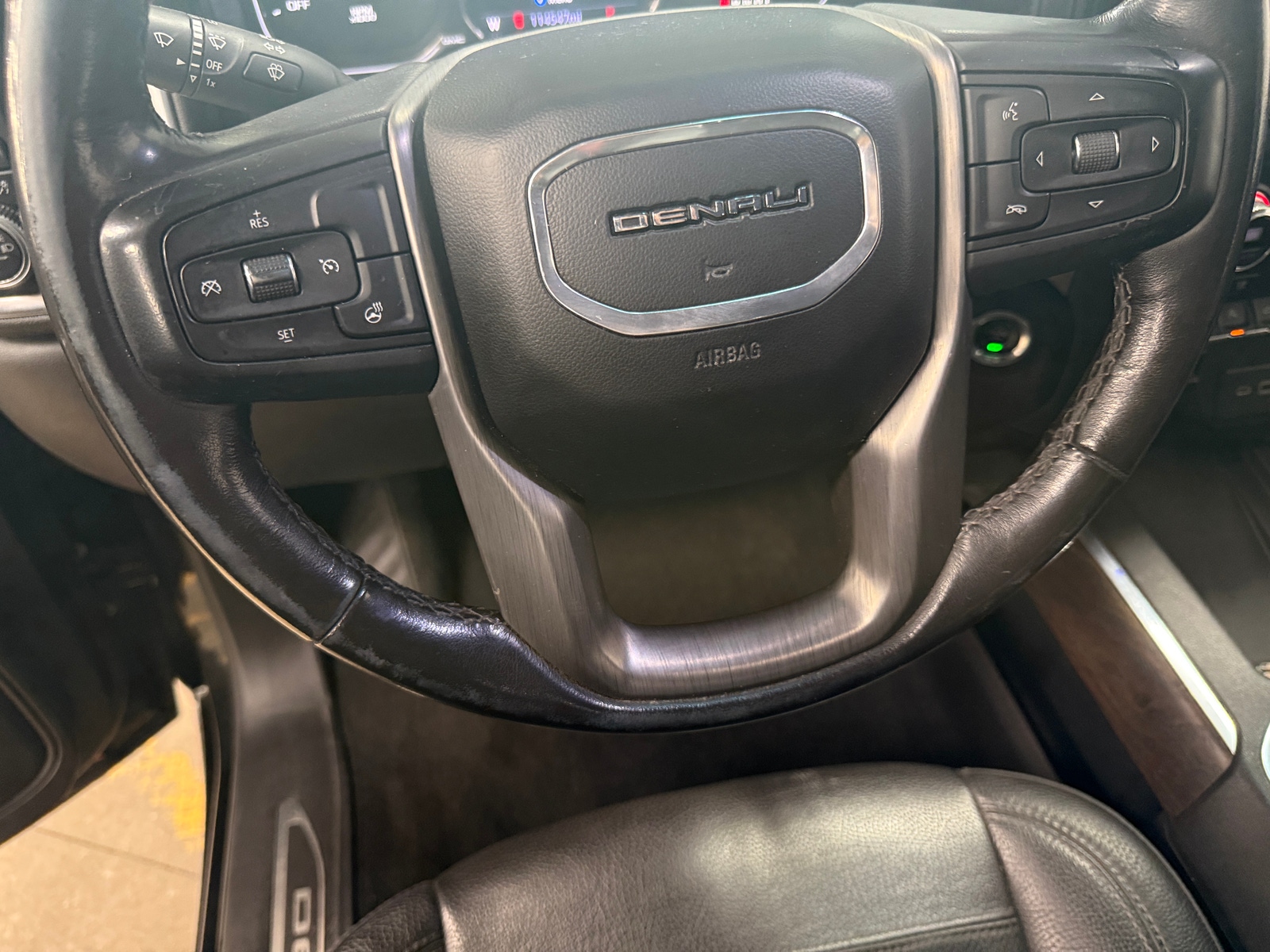 Thumbnail: 2020 GMC Sierra 1500 - 4