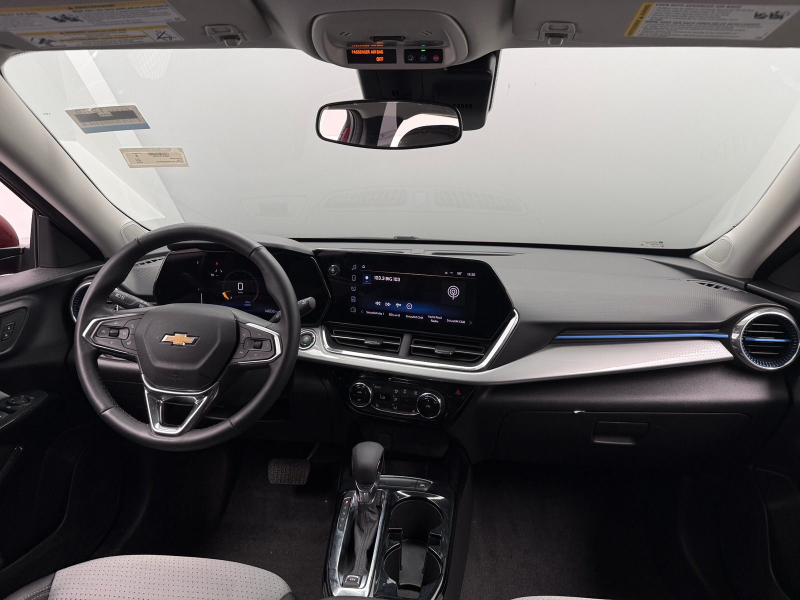 Thumbnail: 2025 Chevrolet Trax - 3