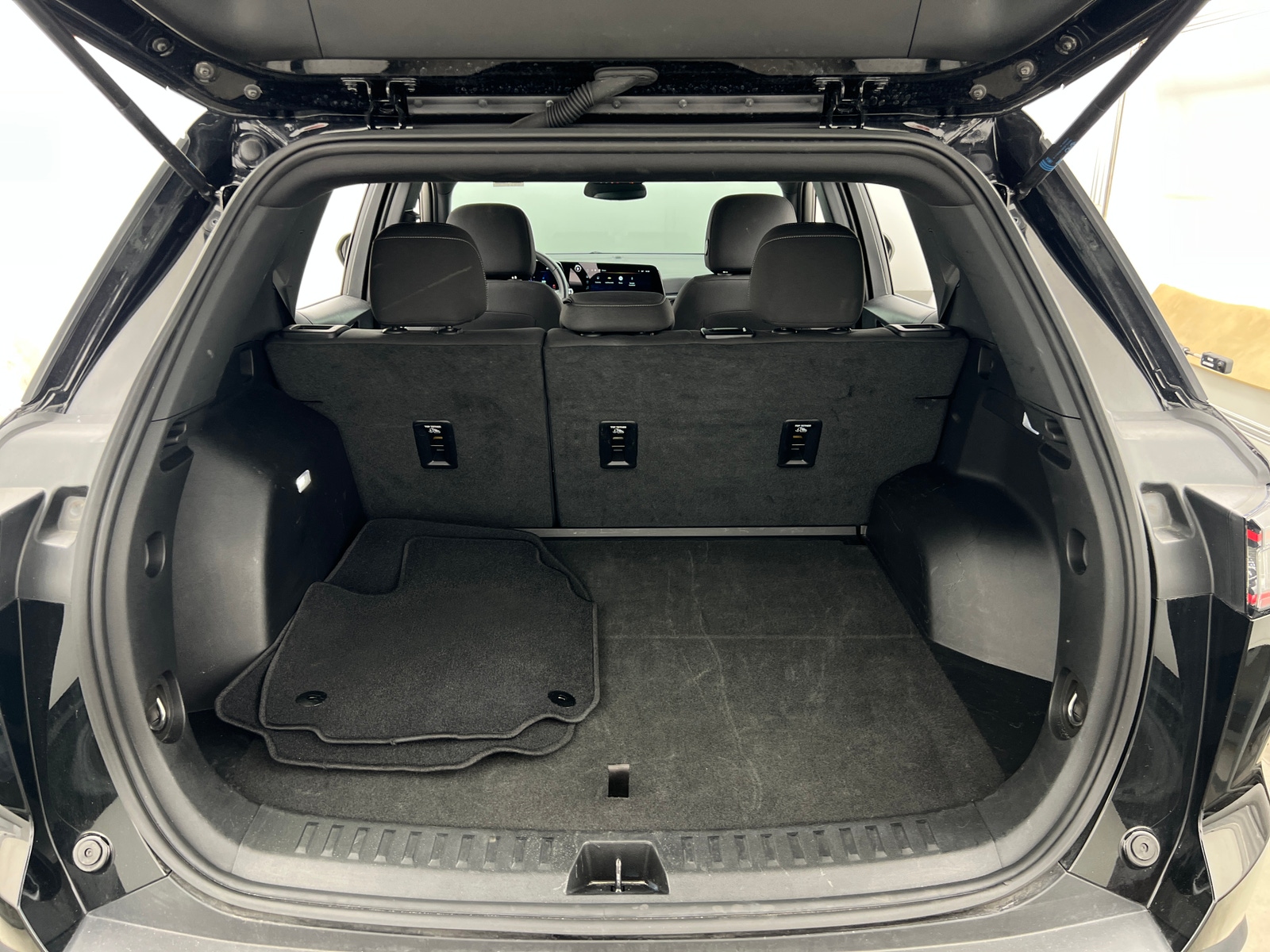 Thumbnail: 2025 Chevrolet Equinox - 7