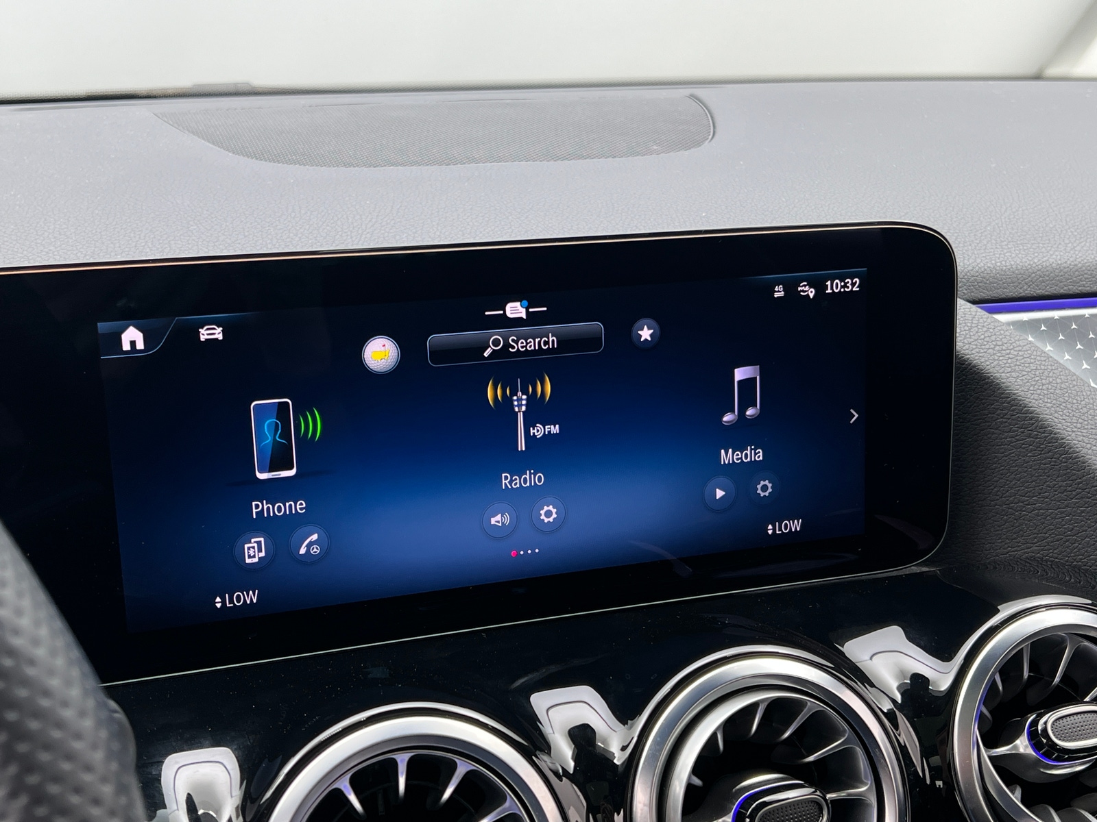 Thumbnail: 2024 Mercedes-Benz GLA - 3