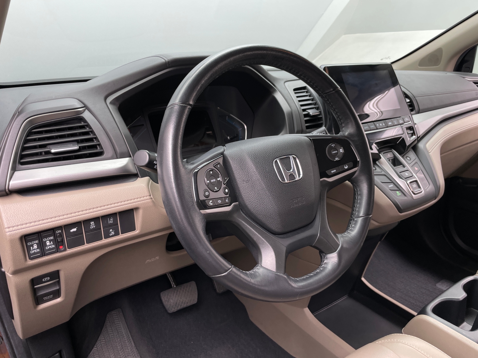 Thumbnail: 2019 Honda Odyssey - 4