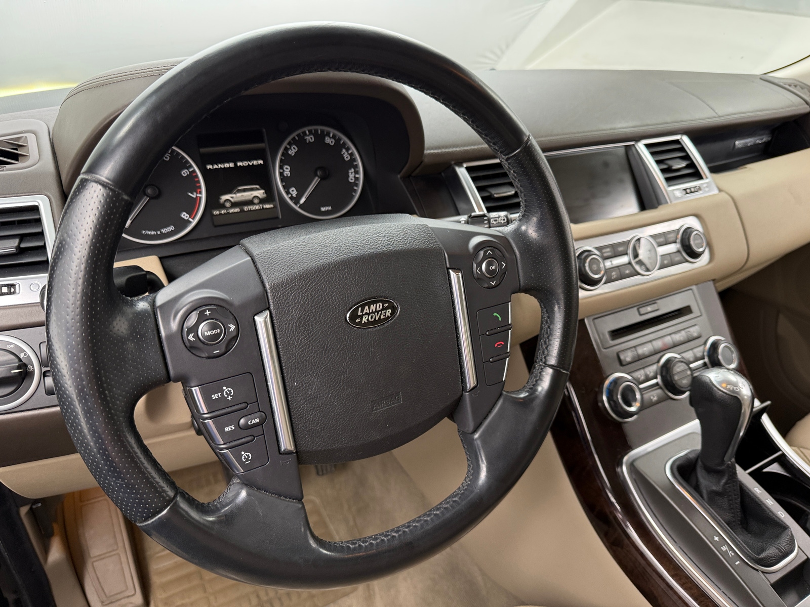 Thumbnail: 2011 Land Rover Range Rover Sport - 4