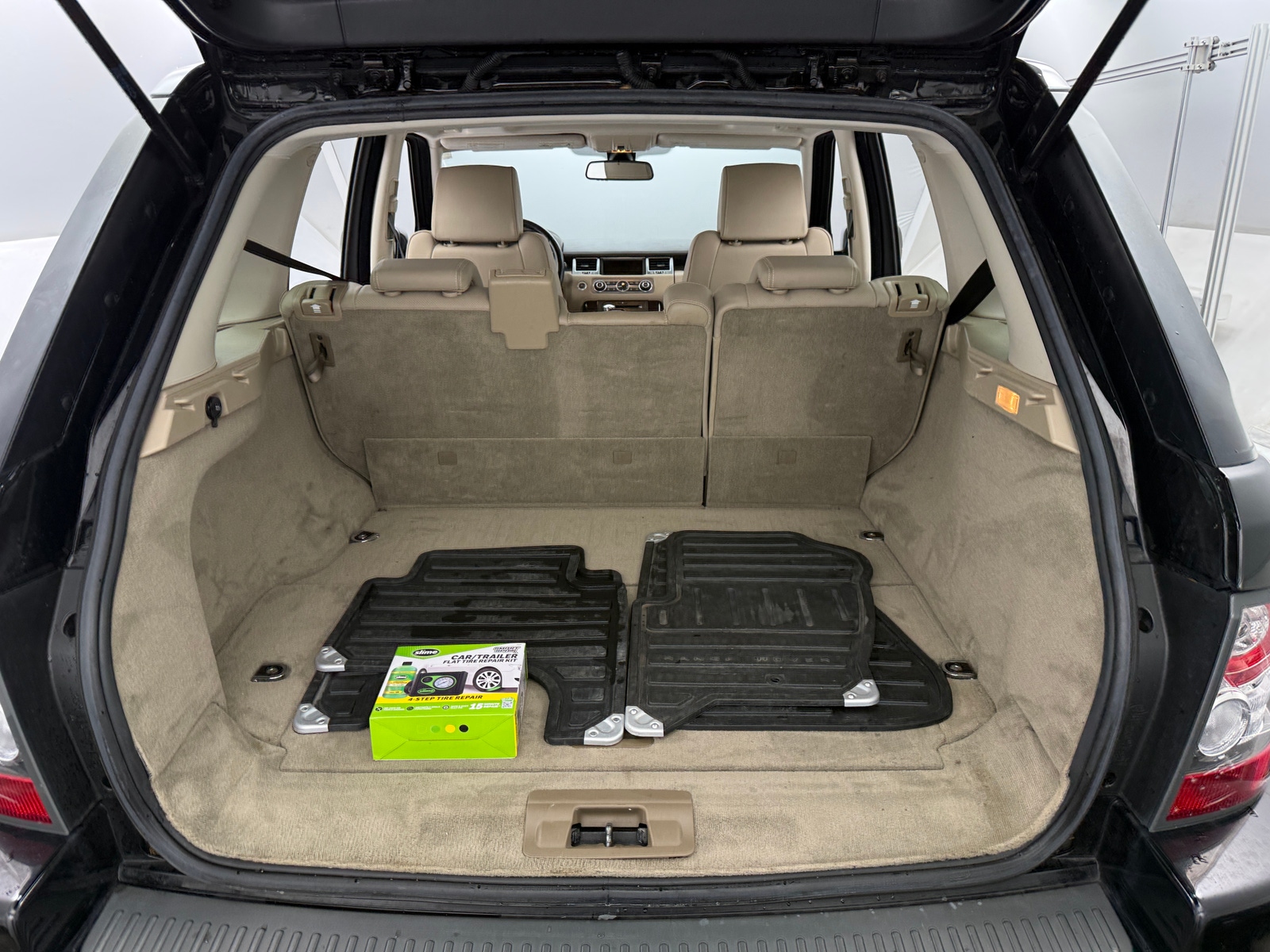 Thumbnail: 2011 Land Rover Range Rover Sport - 6