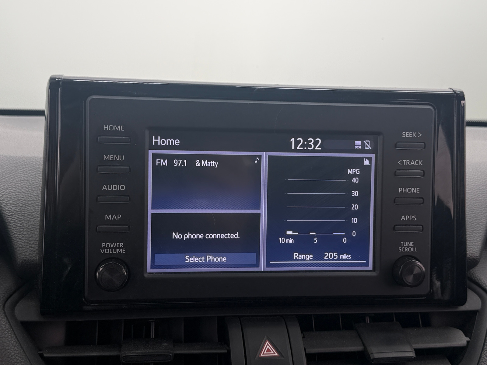 Thumbnail: 2019 Toyota RAV4 - 4