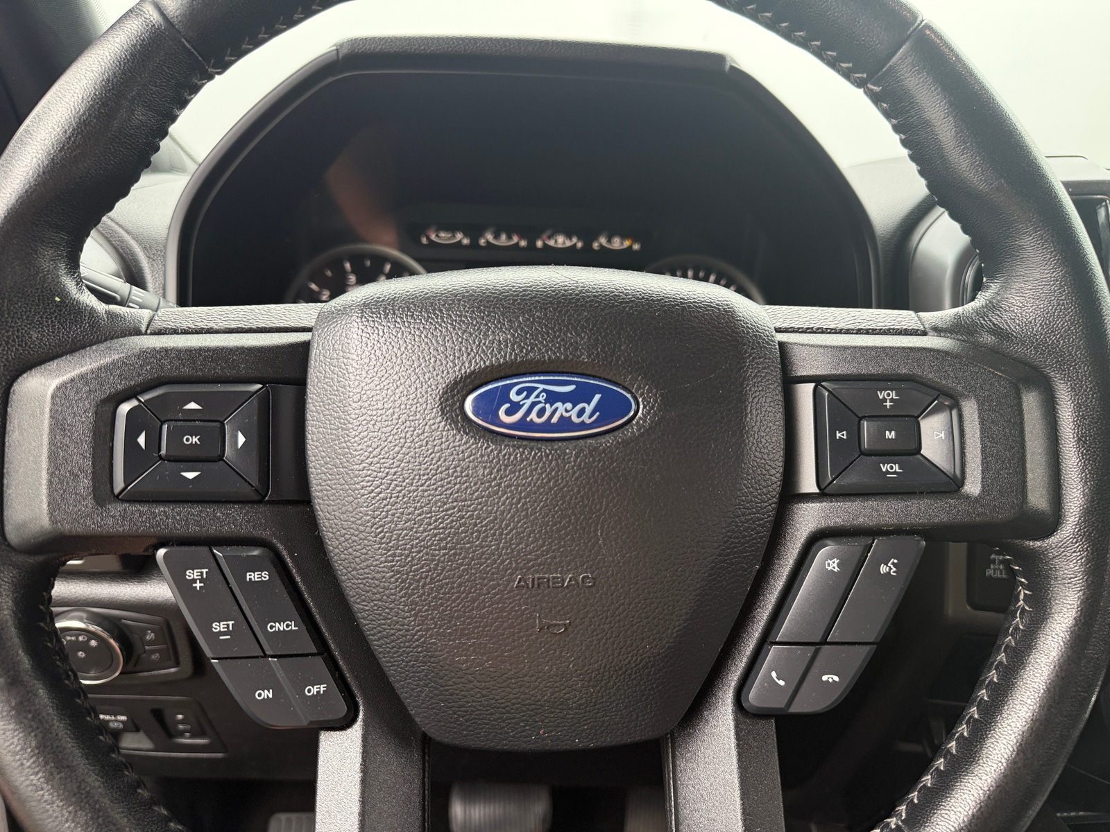 Thumbnail: 2018 Ford Econoline - 5