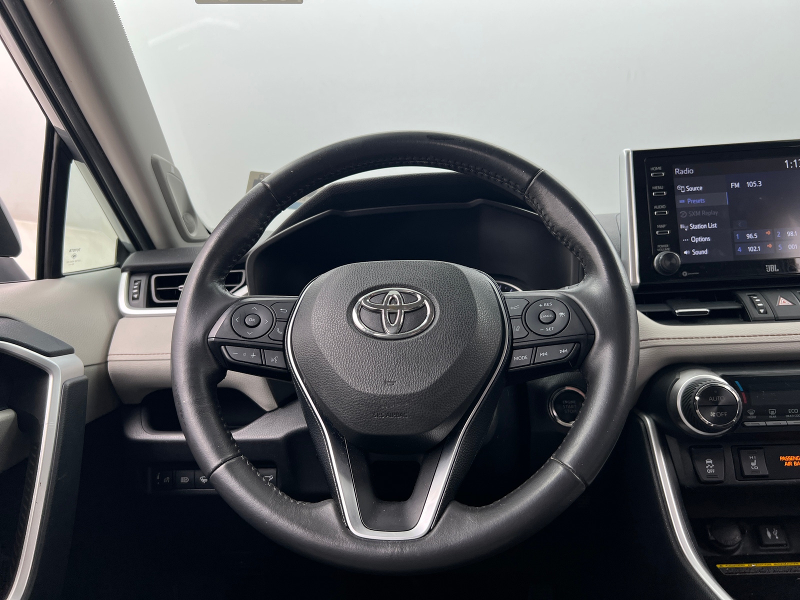 Thumbnail: 2019 Toyota RAV4 - 4