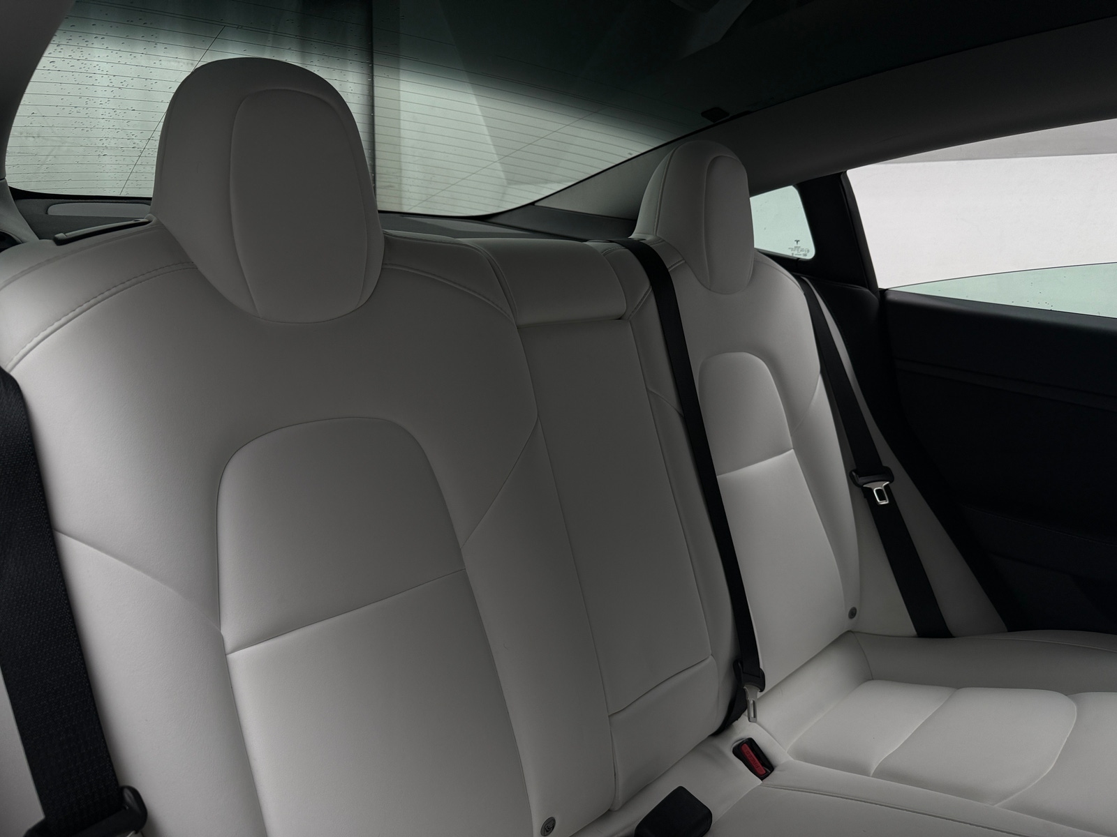 Thumbnail: 2022 Tesla Model 3 - 5