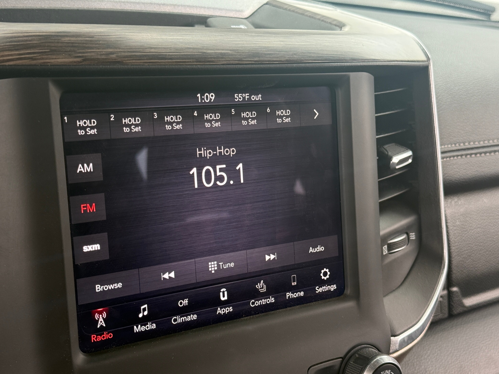 Thumbnail: 2019 RAM 1500 - 3