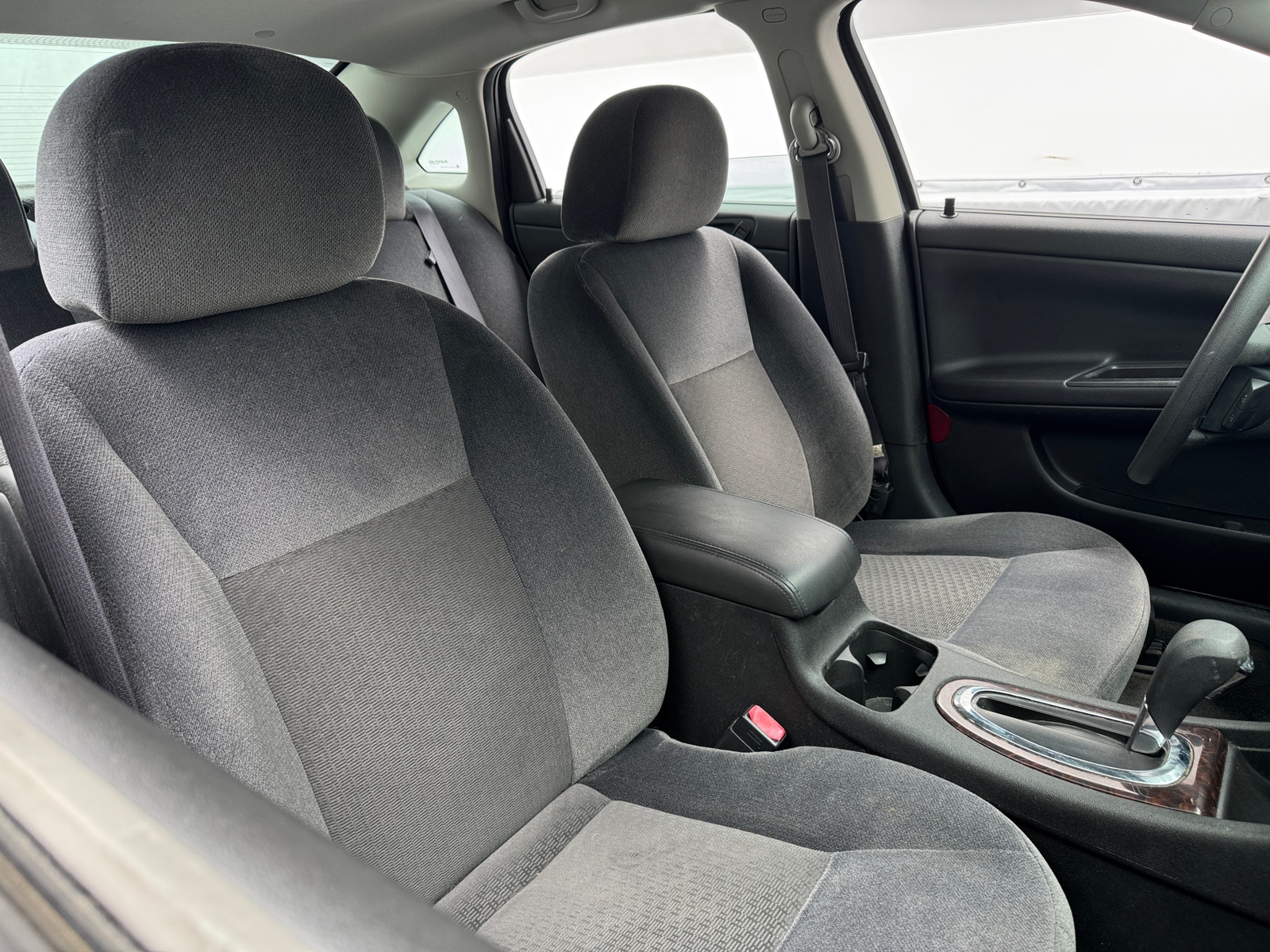 Thumbnail: 2015 Chevrolet Impala - 2