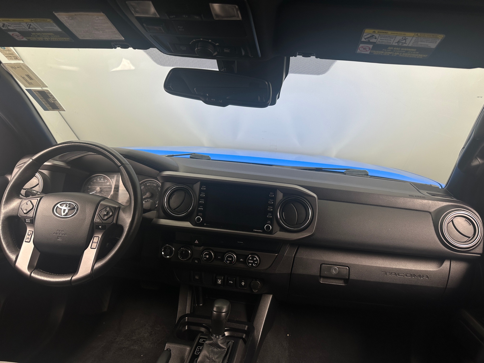 Thumbnail: 2020 Toyota Tacoma - 3