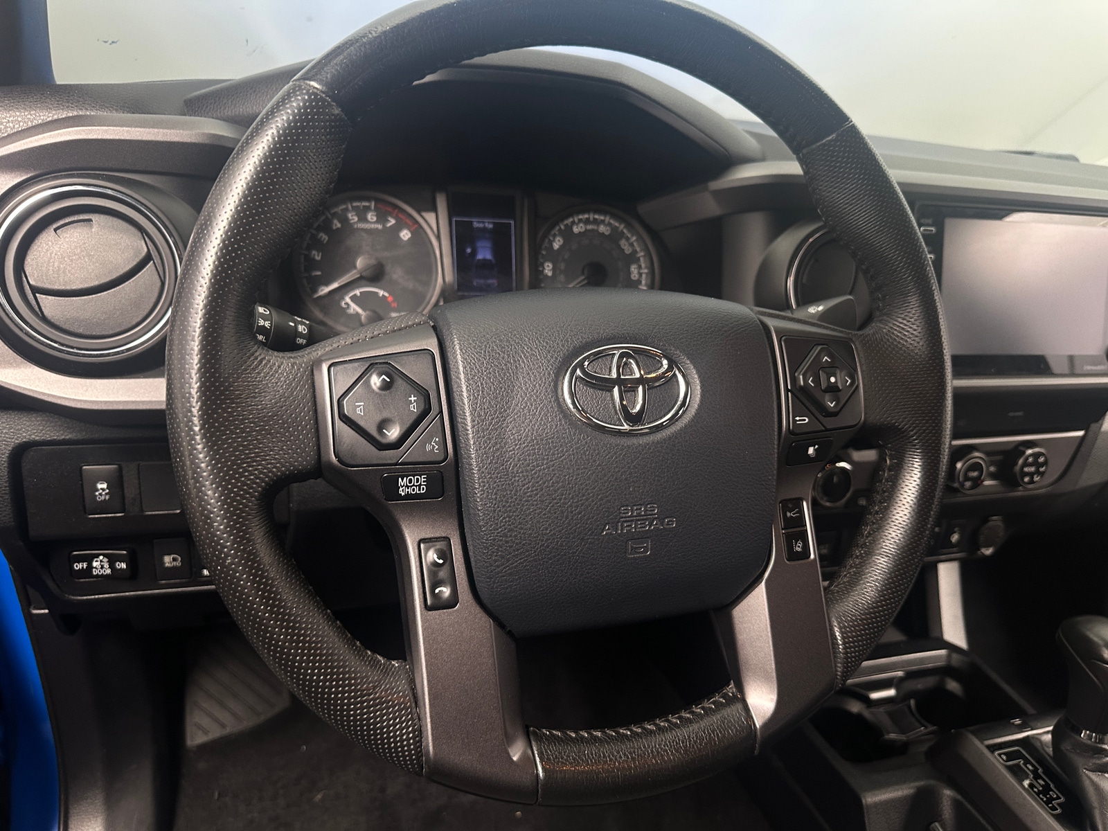 Thumbnail: 2020 Toyota Tacoma - 5