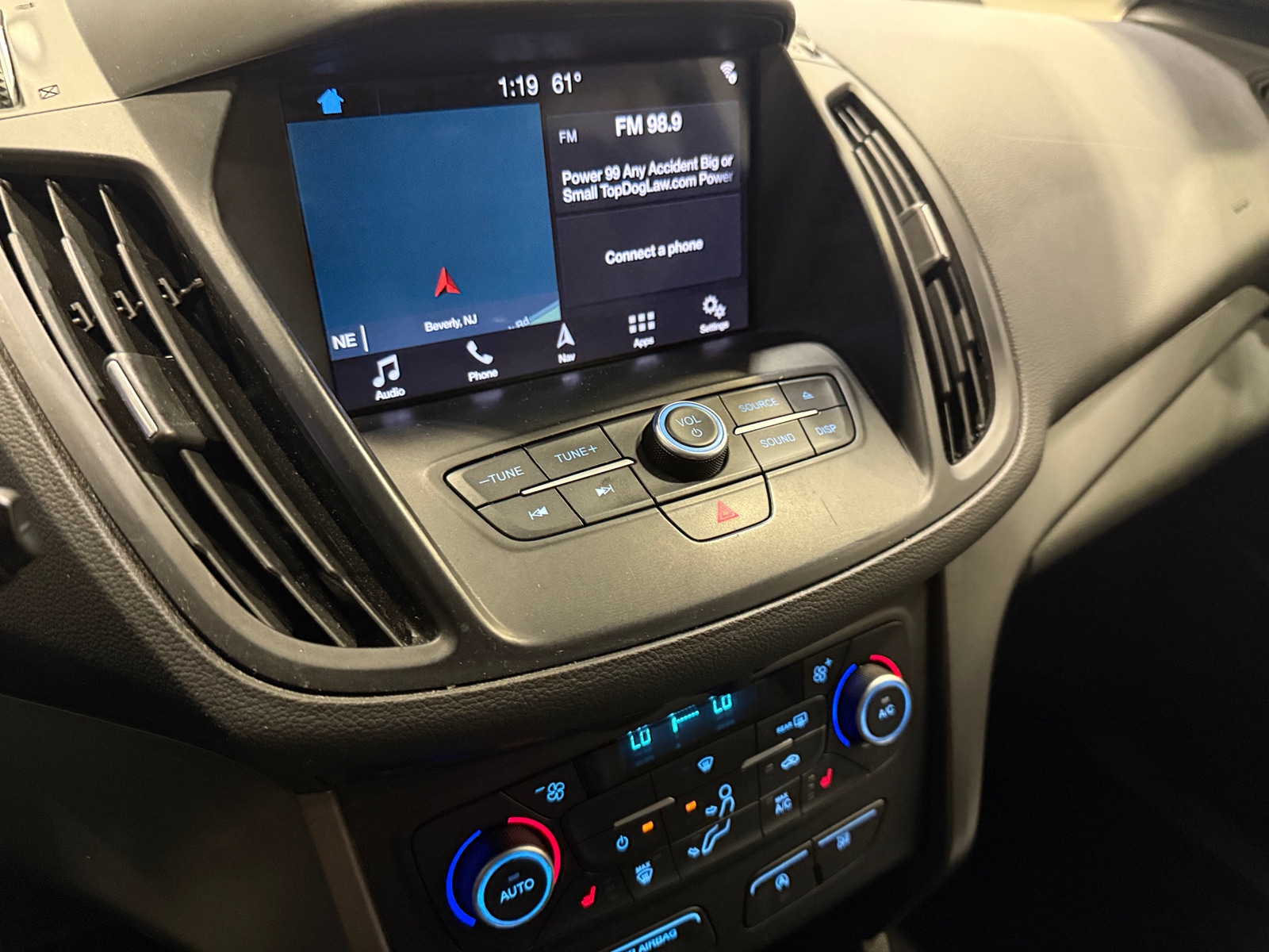 Thumbnail: 2018 Ford Escape - 4