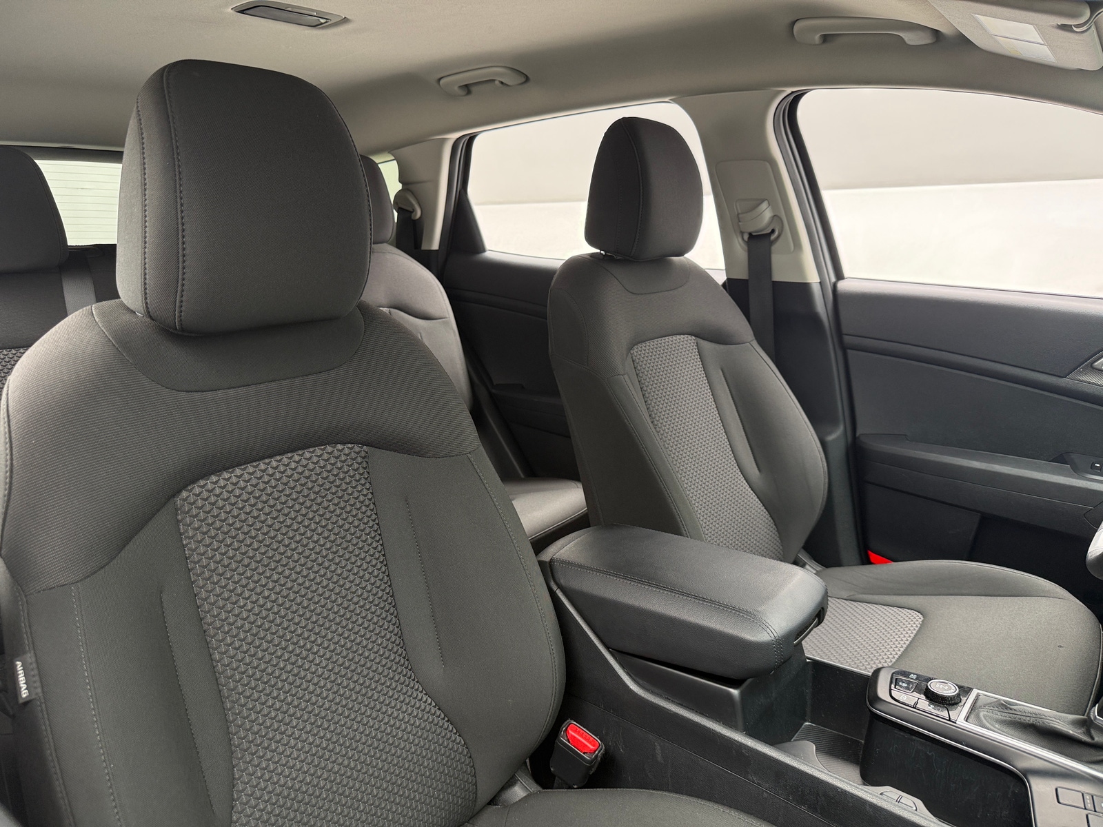 Thumbnail: 2025 Kia Sportage - 2