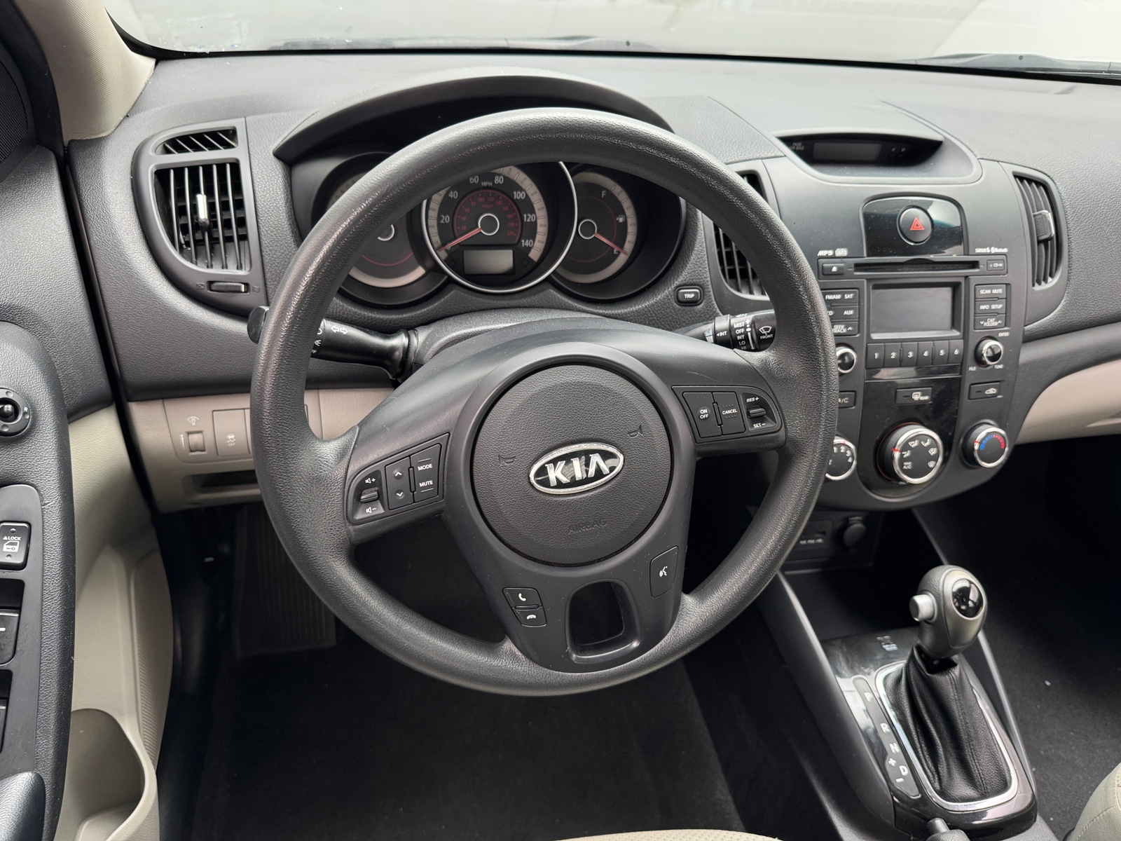 Thumbnail: 2012 Kia Forte - 5