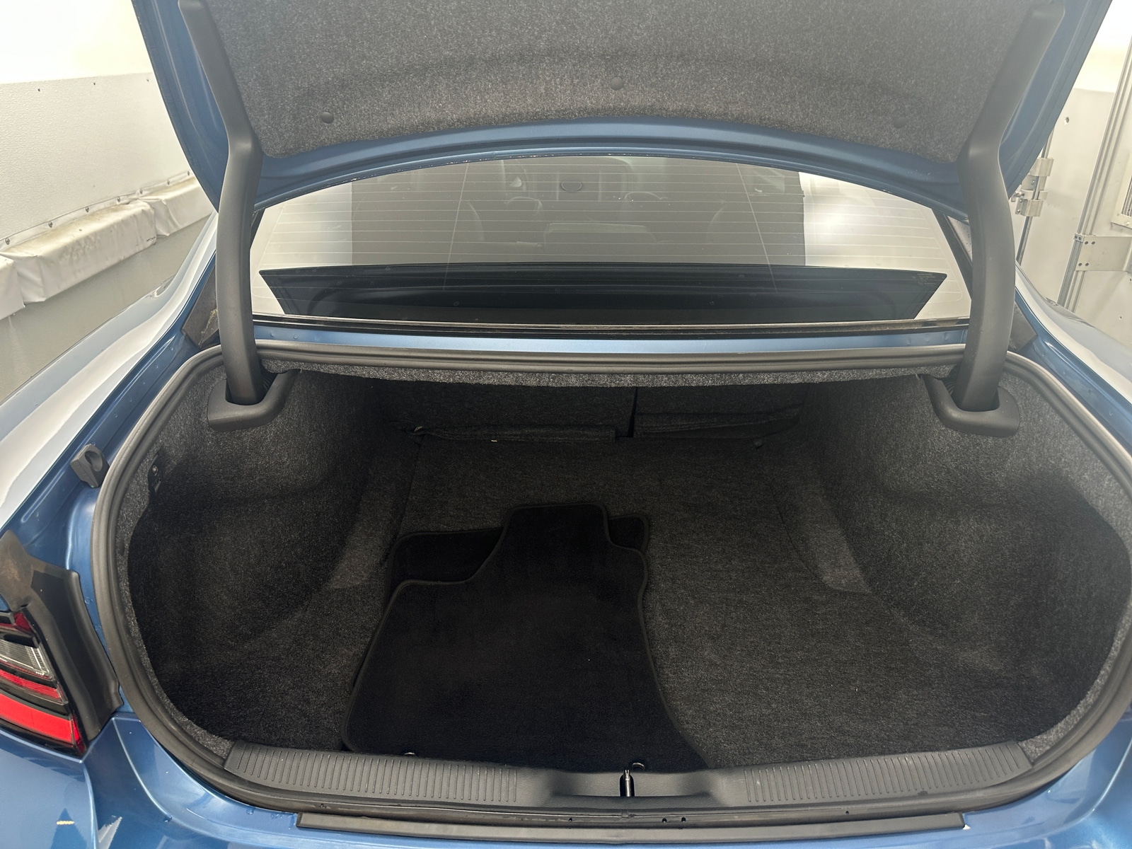 Thumbnail: 2023 Dodge Charger - 7