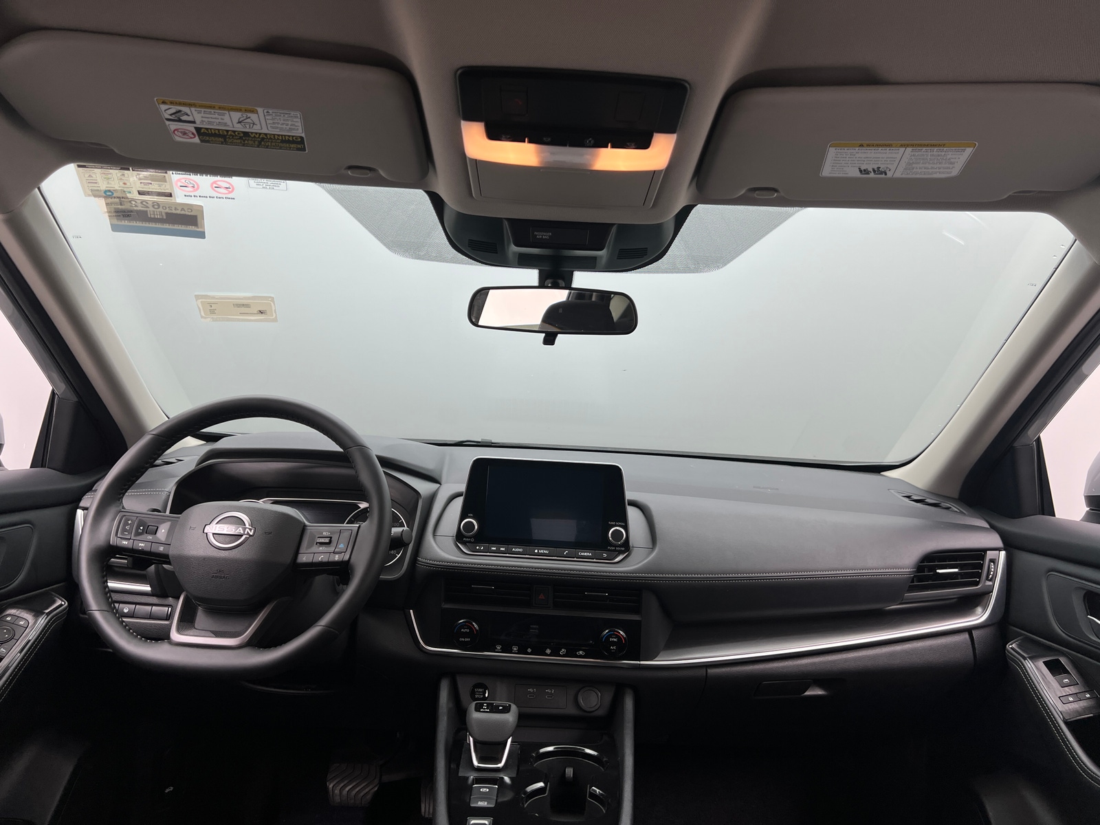 Thumbnail: 2025 Nissan Rogue - 3